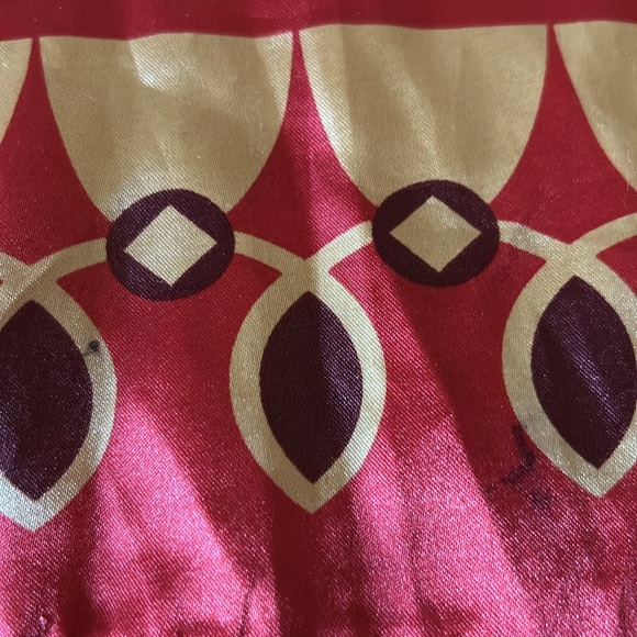 PENHALIGON’S London Gorgeous 100% Silk Hanky-Pocket Square~Few Minor Blemishes - Picture 2 of 3